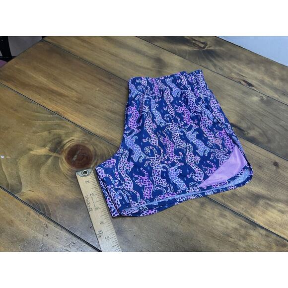 Lilly Pulitzer Ocean Trail Short Oyster Bay Navy On the Catwalk XS - Picture 10 of 10